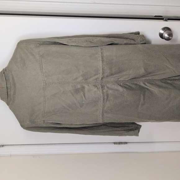 MAX OLIVE GREEN JACKET SIZE LARGE - Picture 8 of 8